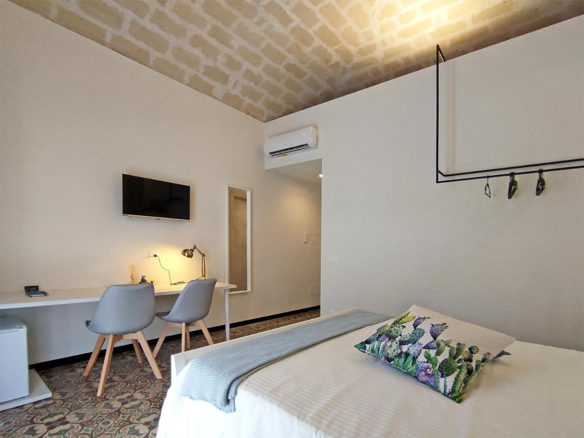 Bassi77 - Rooms & Apartments Trapani Kültér fotó