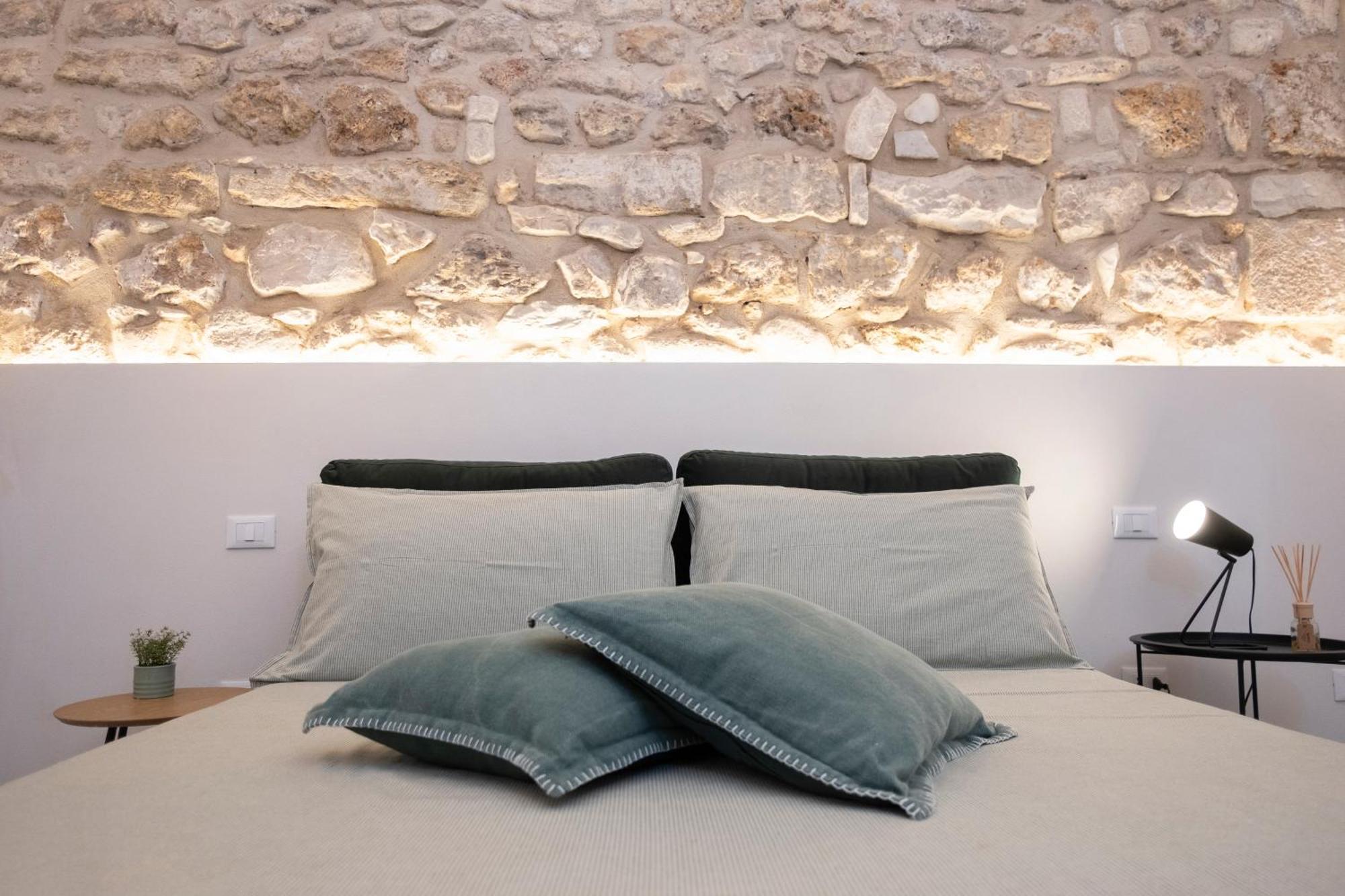 Bassi77 - Rooms & Apartments Trapani Kültér fotó