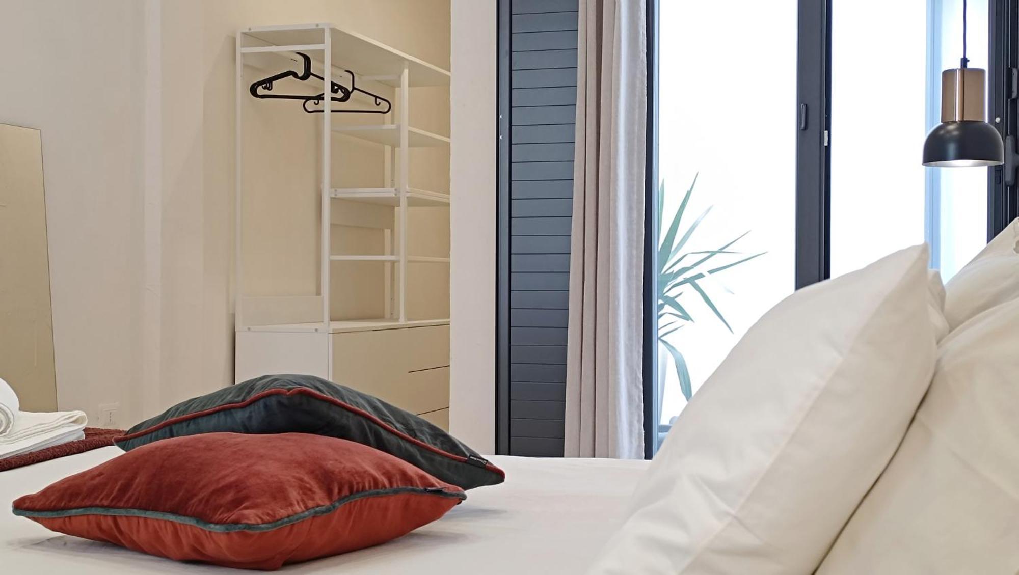 Bassi77 - Rooms & Apartments Trapani Kültér fotó