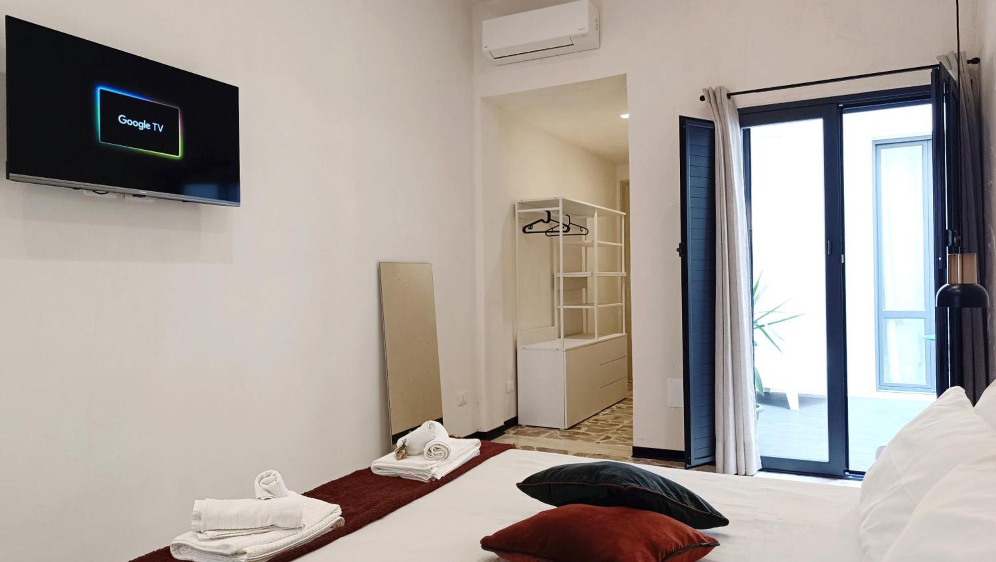 Bassi77 - Rooms & Apartments Trapani Kültér fotó