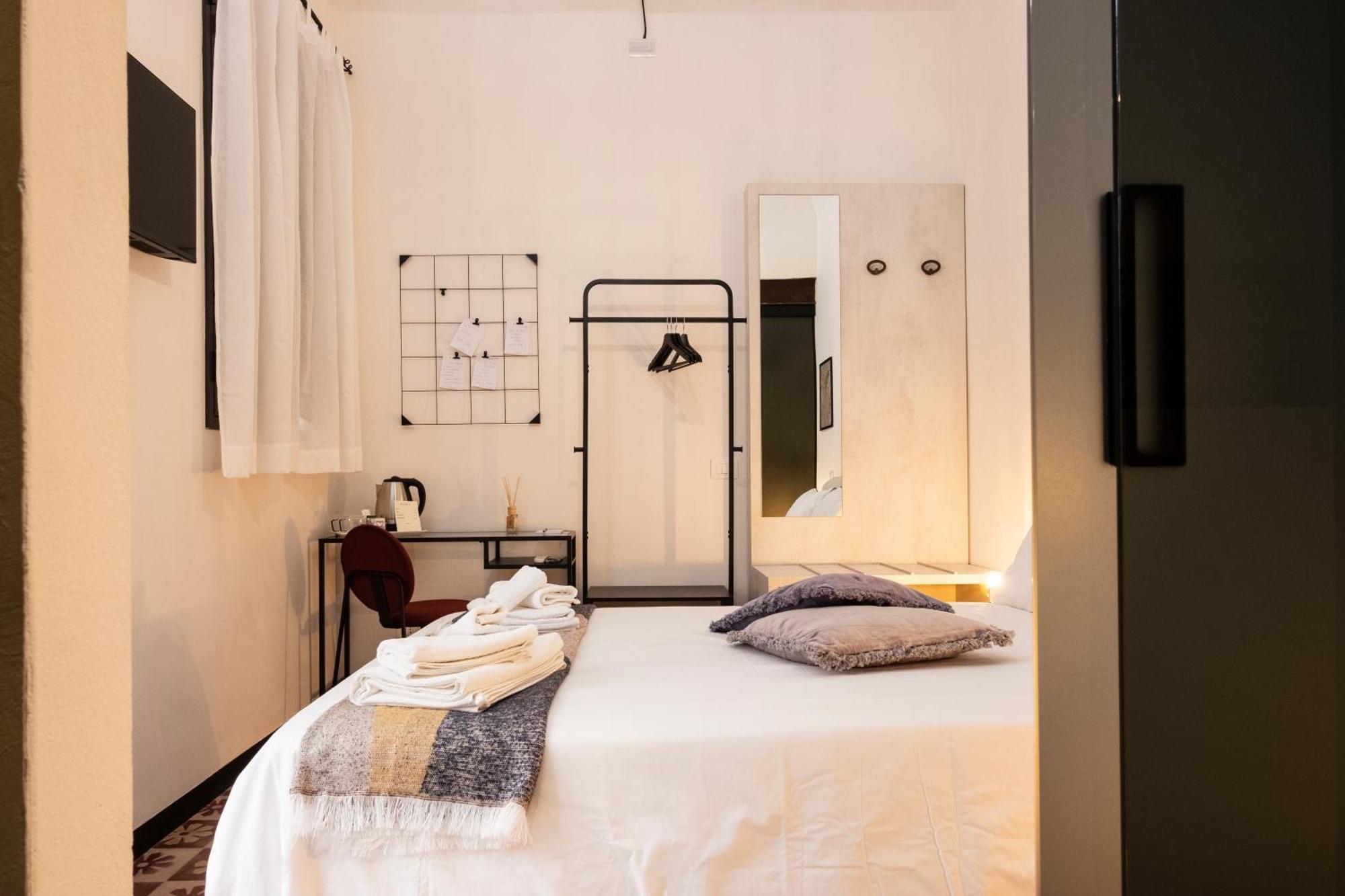 Bassi77 - Rooms & Apartments Trapani Kültér fotó
